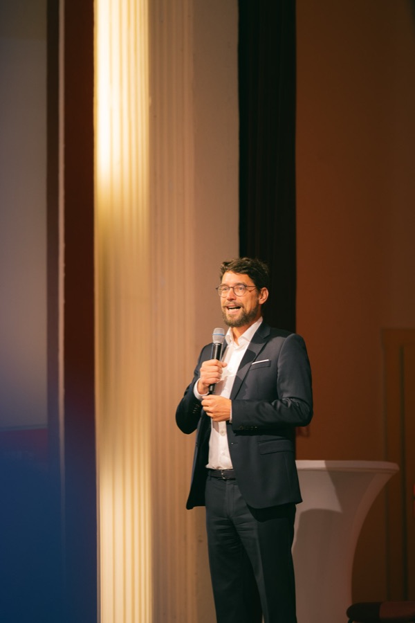 Vortrag auf der Bühne